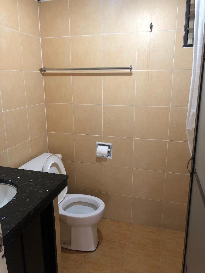 Beach Resort Home Stay Batu Feringgi Exterior foto